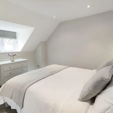 Gorgeous Apartment In The Centre Of Winchester Esterno foto